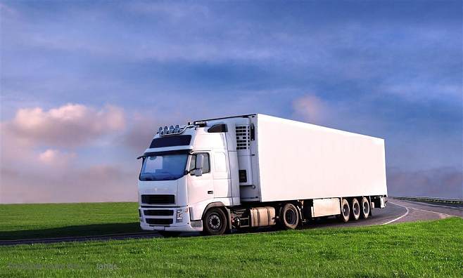 空白快遞物流車在現(xiàn)代物流中的關(guān)鍵作用與優(yōu)化策略